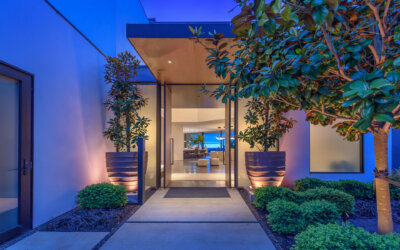 Entry to custom modern home in San Francisco. Design Line Construction General Contractor works with sophisticated clients, architects and designers to build custom high-end, luxury residences and modern homes in San Francisco, Marin, Wine Country and the Peninsula.